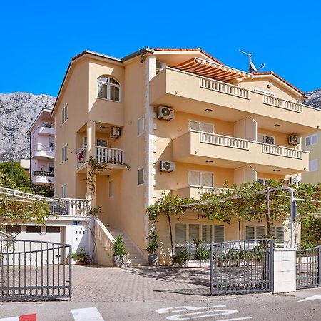 Apartments Ivica Makarska Eksteriør billede