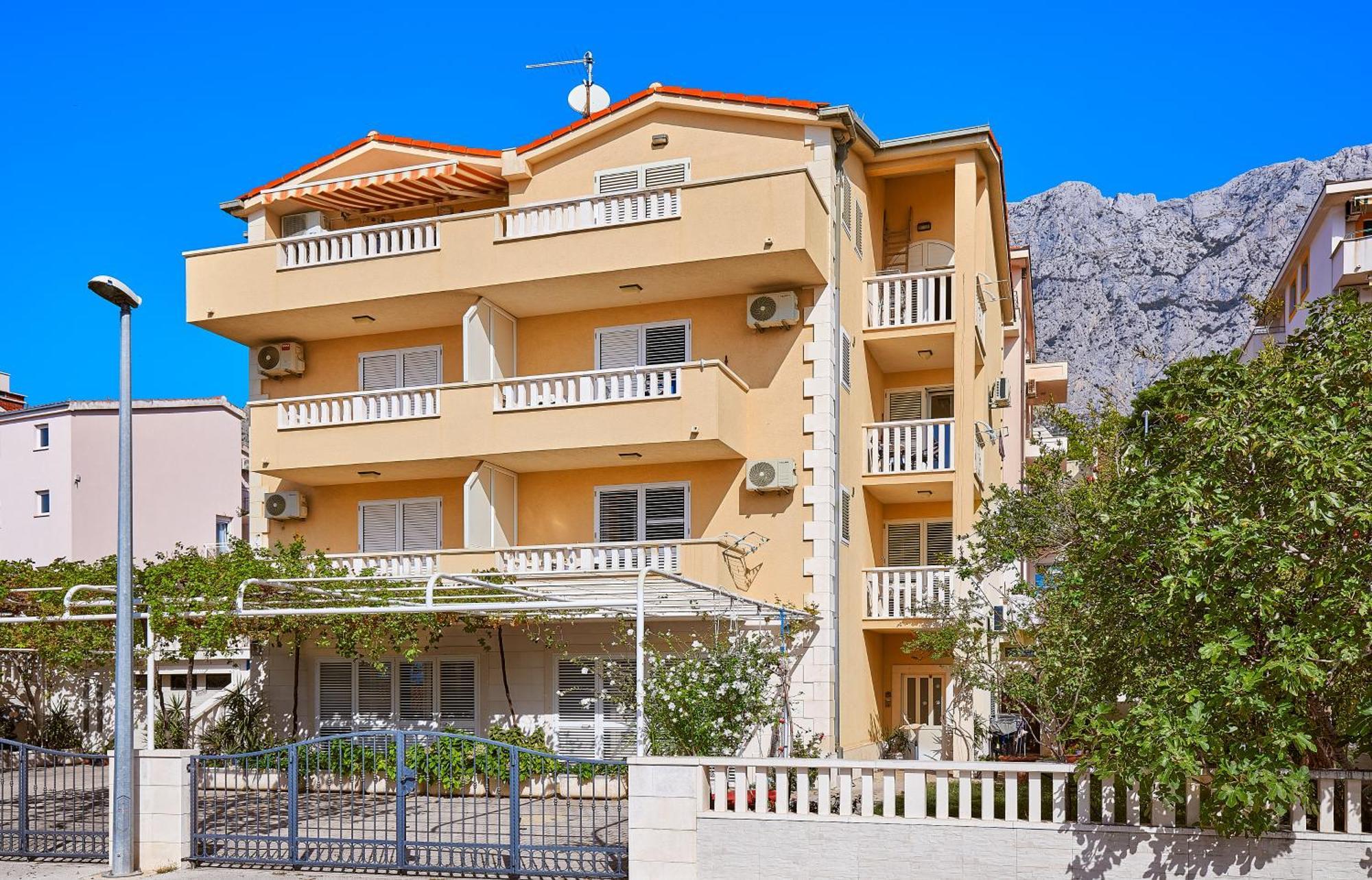 Apartments Ivica Makarska Eksteriør billede