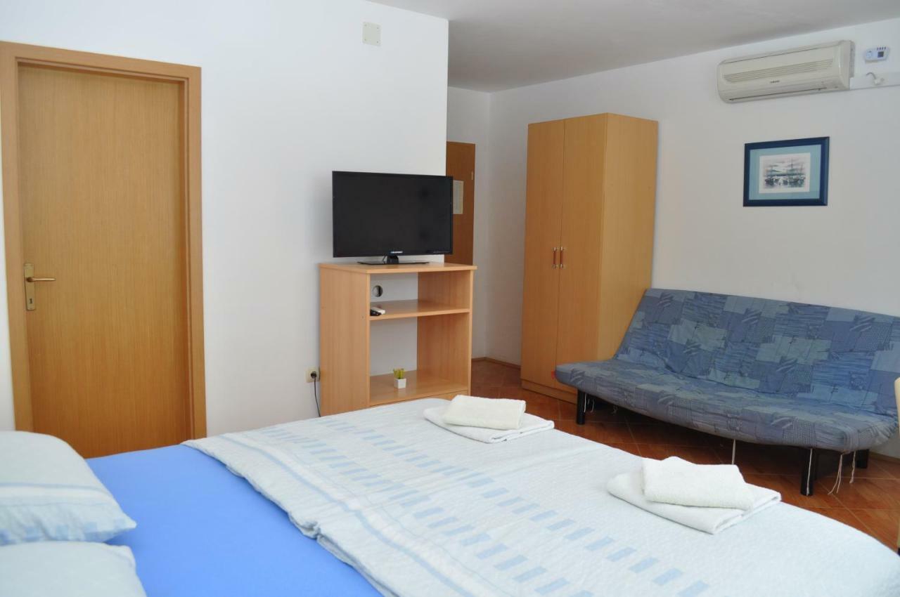Apartments Ivica Makarska Eksteriør billede