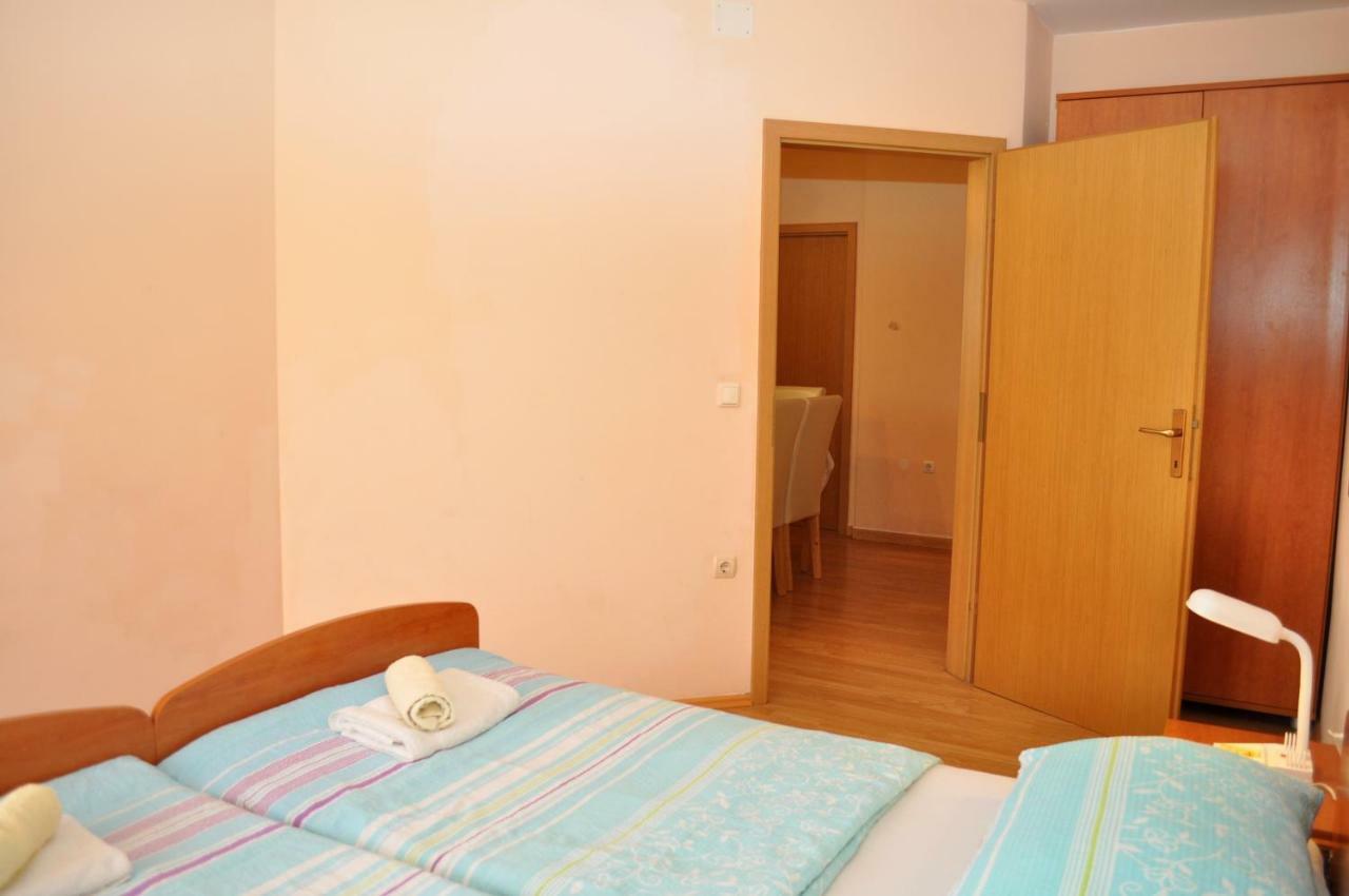 Apartments Ivica Makarska Eksteriør billede