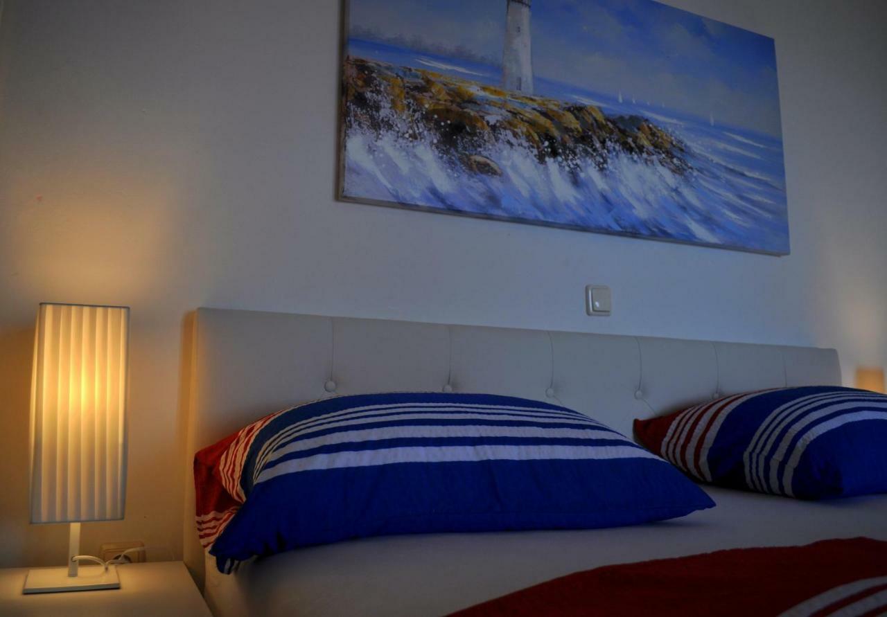 Apartments Ivica Makarska Eksteriør billede